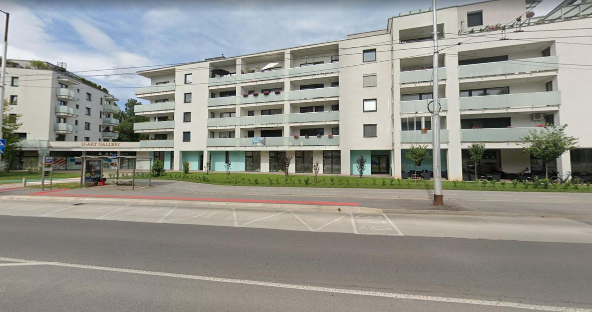 Alure Residences 1 & 24H Self Check-In, Free Parking In Front Of The Apartment Building, New Building, Terrace, Cafe With Breakfast In The Apartment Building, Next To The Aqua Park Banská Bystrica Exterior photo